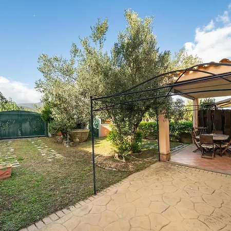 Holiday home L'olivo *